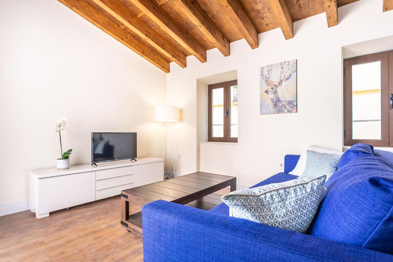 Stunning Apartment In Central Sevilla Buitenkant foto