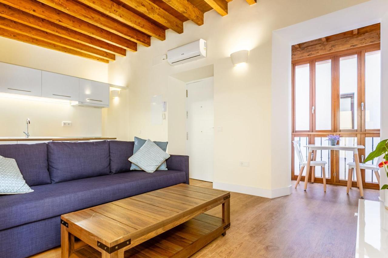 Stunning Apartment In Central Sevilla Buitenkant foto