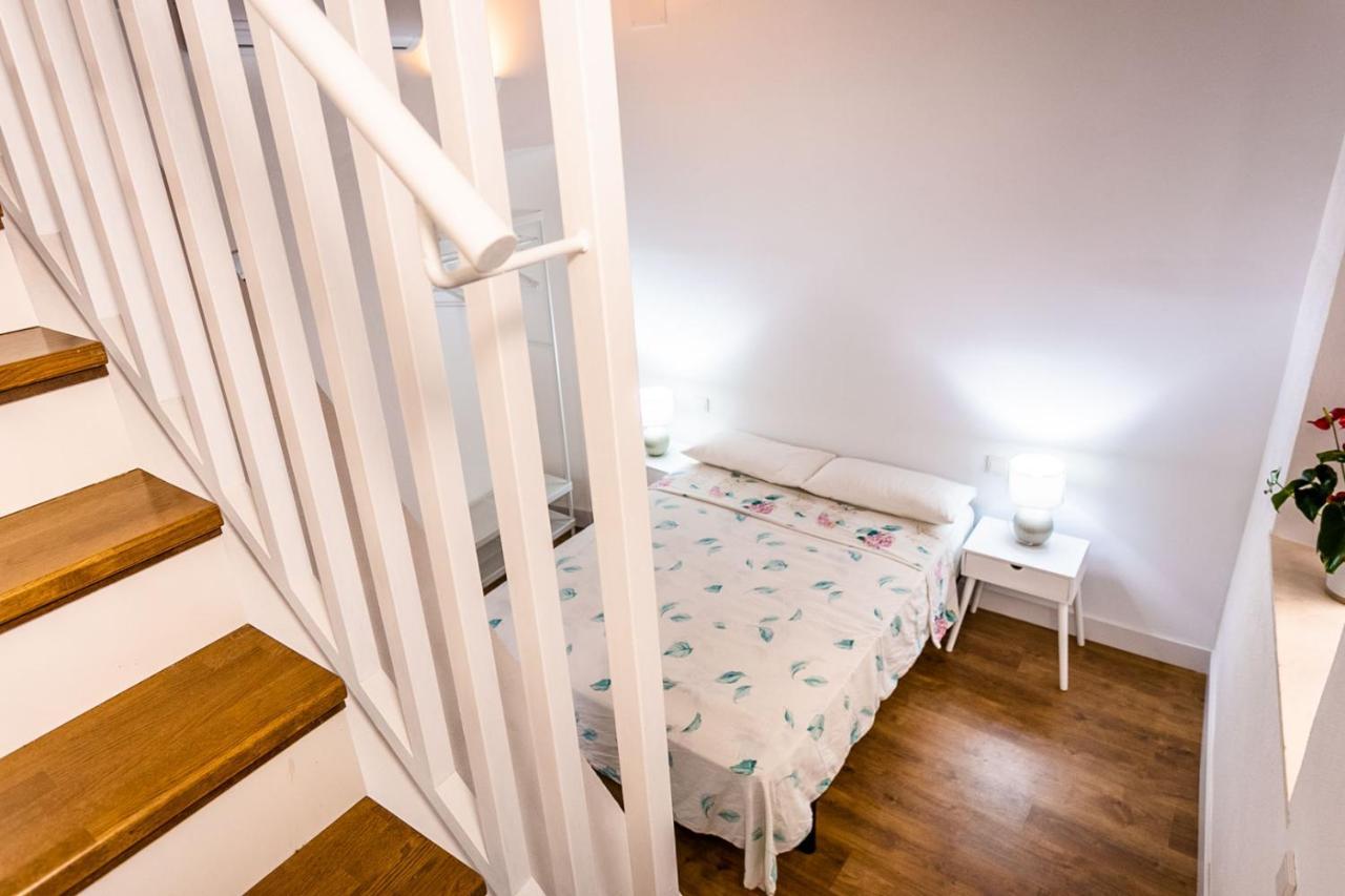 Stunning Apartment In Central Sevilla Buitenkant foto
